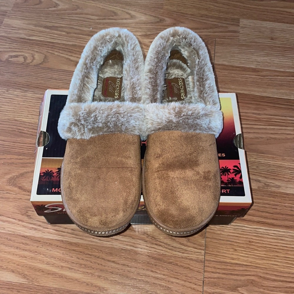 Skechers Cali Brown Suede Memory Foam SIZE 8